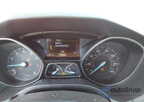 2015 Ford Focus Se z USA, uszkodzony, nr VIN 1FADP3F27FL210129